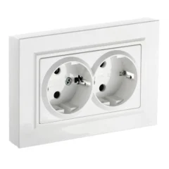 BRITE Роз. 2-я с з/к/ш 16А в сб. РСш12-3-БрБ бел. IEK BR-R24-16-K01-F