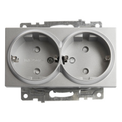 Розетка 2-местная с защитной шторкой с/з, 250В, 16А, серия Катрин, GLS16-7114-03, серебро 39 STEKKER