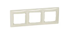 Рамка 3-местная (сл. кость) Valena Legrand 774353
