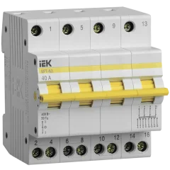 Выключатель-разъединитель трехпозиционный ВРТ-63 4P 40А IEK MPR10-4-040