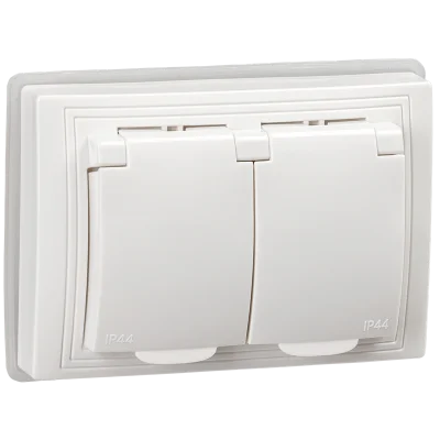 KVARTA Роз. 2-мест. з/к/ш/кр 16А IP44 РСбш12-3-КБ-44 бел IEK KV-R26-16-44-K01 фото 1