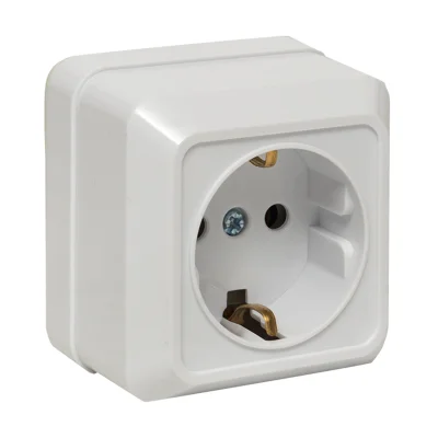 Рим Розетка 1-местная 16А с заземлением белая EKF ENR16-028-10 фото 1