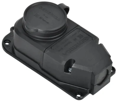 Розетка (колодка) с защит. кр. 16А IP44 черная GENERICA ERK10-016-01-44-K02-G фото 1