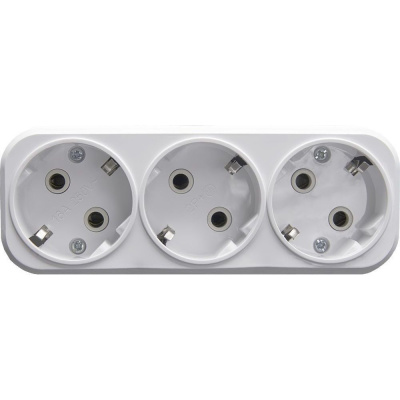 Разветвитель сетевой 3-местный с/з, ADP16-23-20, белый STEKKER 39024 фото 1