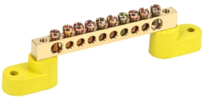 Шина PE "земля" на двух угловых изол ШНИ-6х9-10-У2-Ж IEK YNN10-69-10C2-K05 фото 1