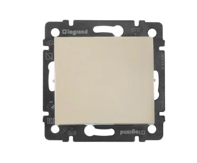 Переключатель СП 1-м механизм (слон. кость) Valena Legrand 774306 фото 1