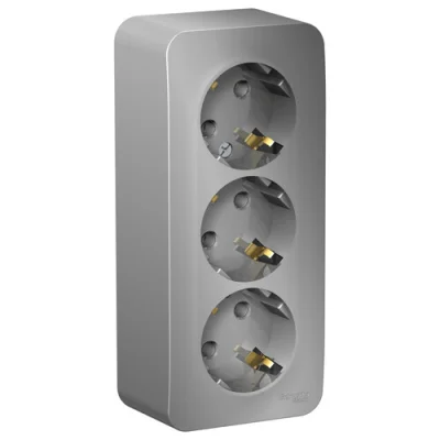 Розетка "Blanca" О/У с ЗК 3-я (250В, 16А) Systeme Electric BLNRA010313 фото 1