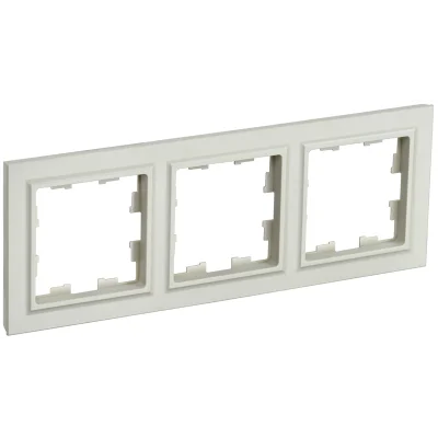 BRITE Рамка 3-мест. РУ-3-БрКр беж. IEK BR-M32-K10 фото 1