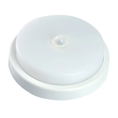 Светильник светодиодный пылевлагозащищённый c ИК-датчиком , 12W, 960Lm, 6500K, в пластиковом корпусе фото 1