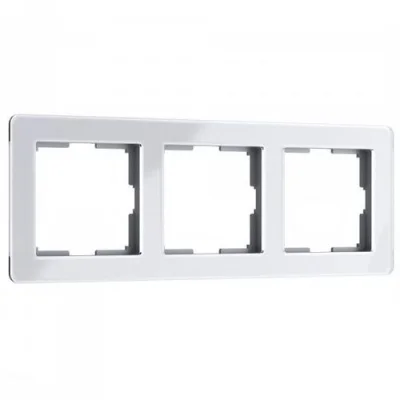 Рамка на 3 поста Acrylic белый W0032701 Werkel a059315 фото 1
