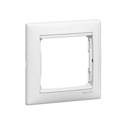 Рамка 1-местная (белый) Valena Legrand 774451 фото 1