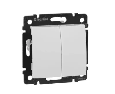 Переключатель СП 2-м механизм (белый) Valena Legrand 774408 фото 1