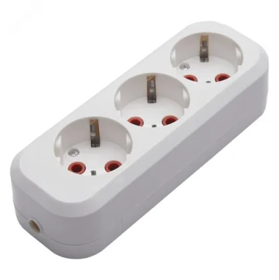 Розетка переносная разборная 3-местная с/з PST16-310-20, белый STEKKER 39011 фото 1